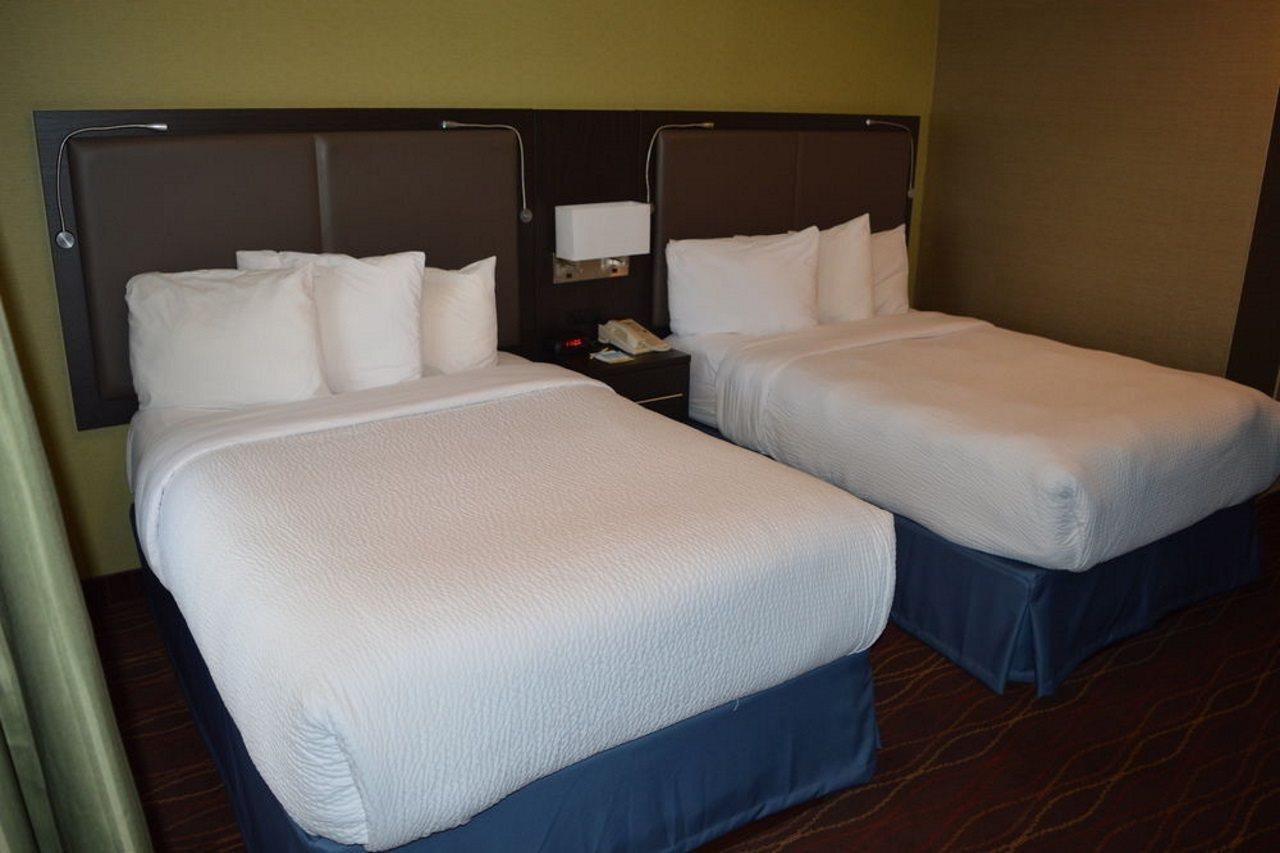 Days Inn By Wyndham Ottawa Bagian luar foto