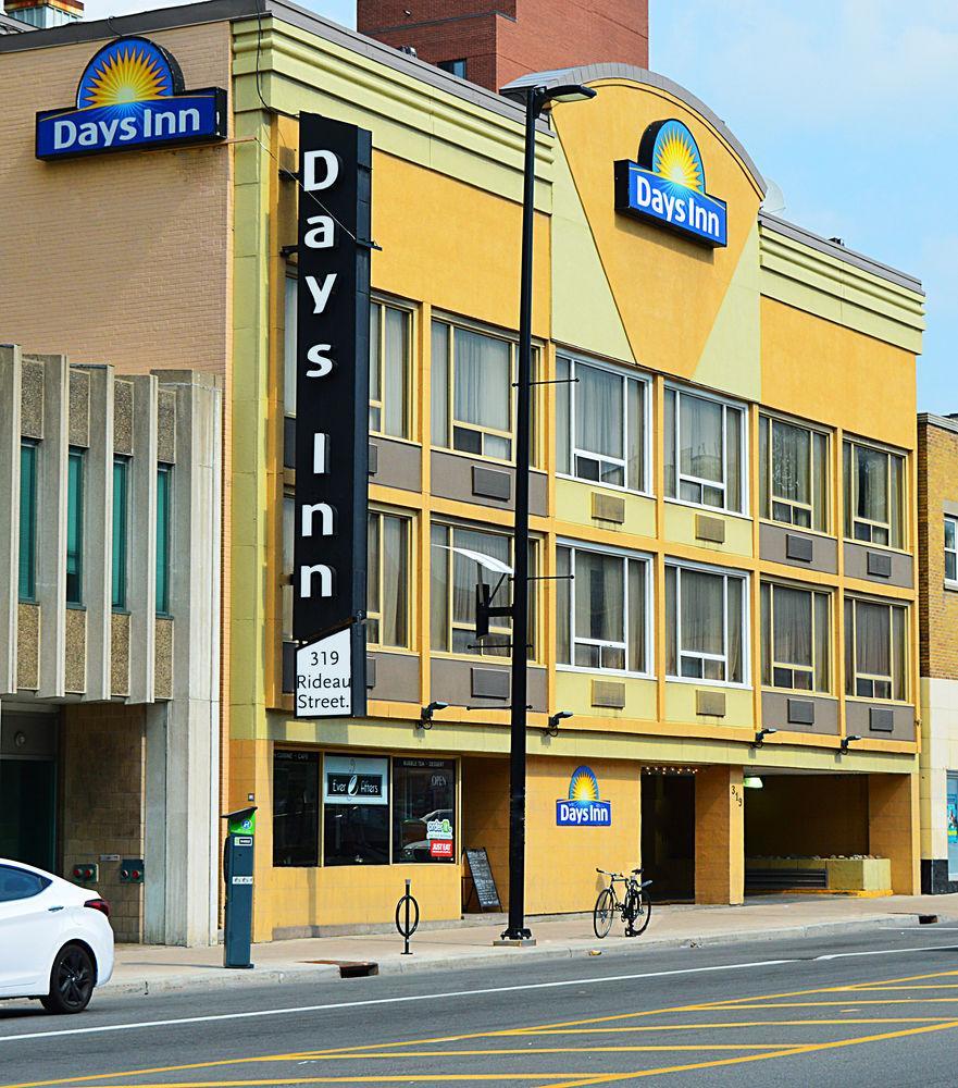 Days Inn By Wyndham Ottawa Bagian luar foto